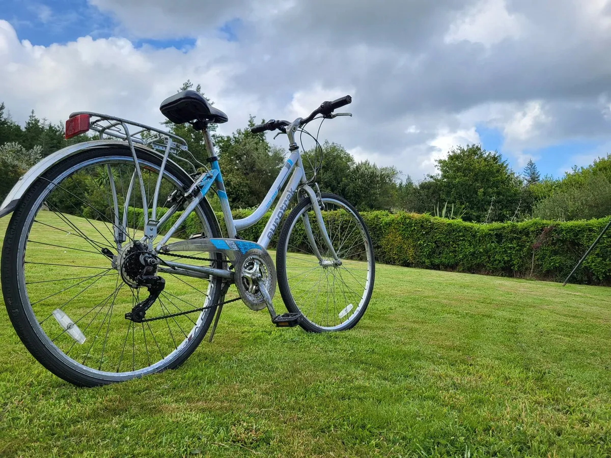Women's bike - Image 2