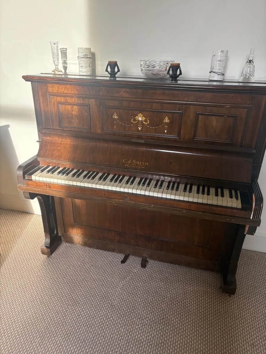 Piano - Image 1