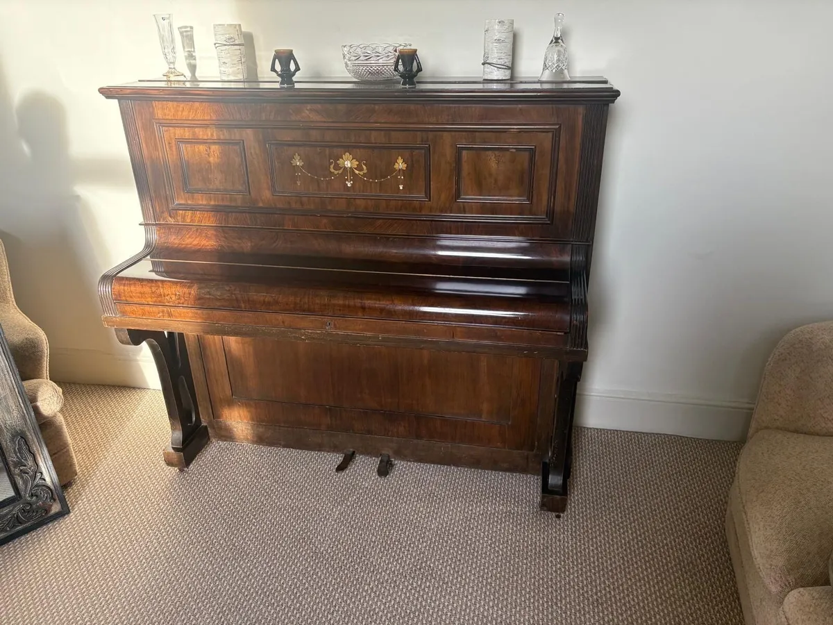 Piano - Image 3