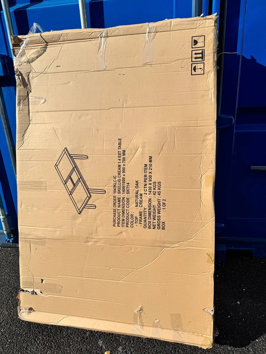 Skellig Extendable Dining Table (Brand New in Box) - Image 4