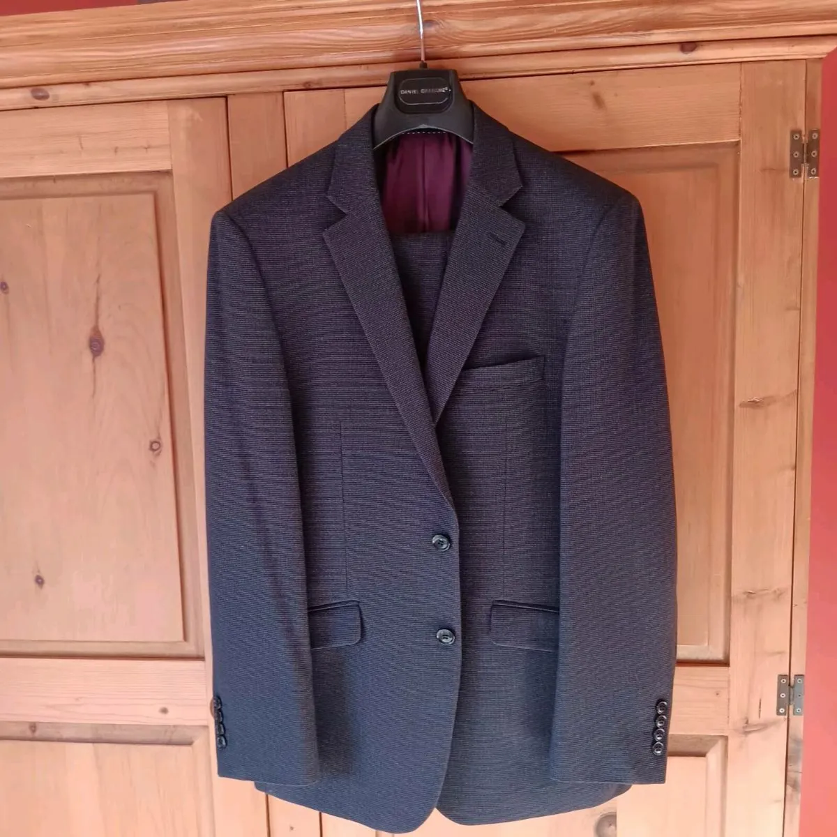 Clothes - Image 3