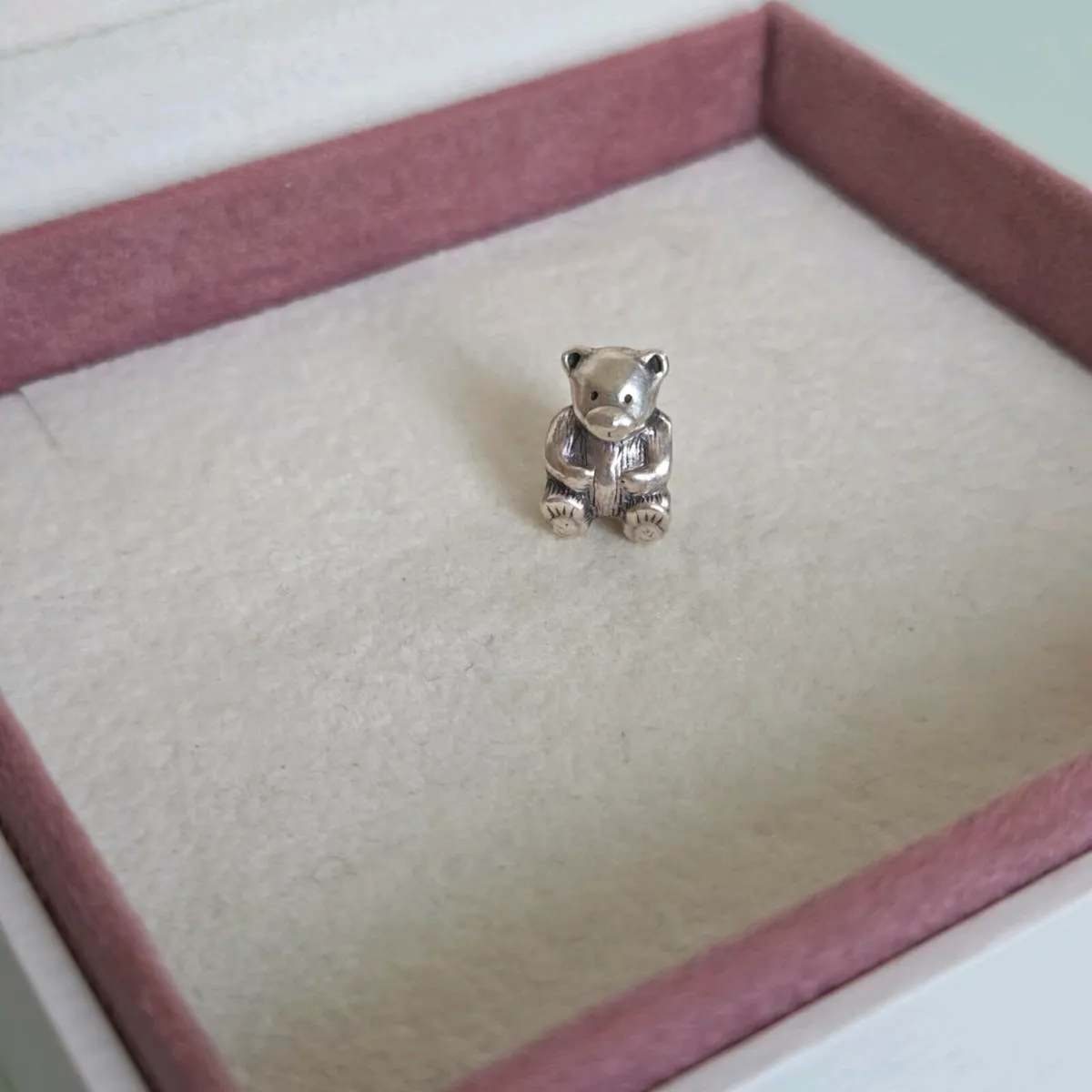 Pandora necklace - Image 1