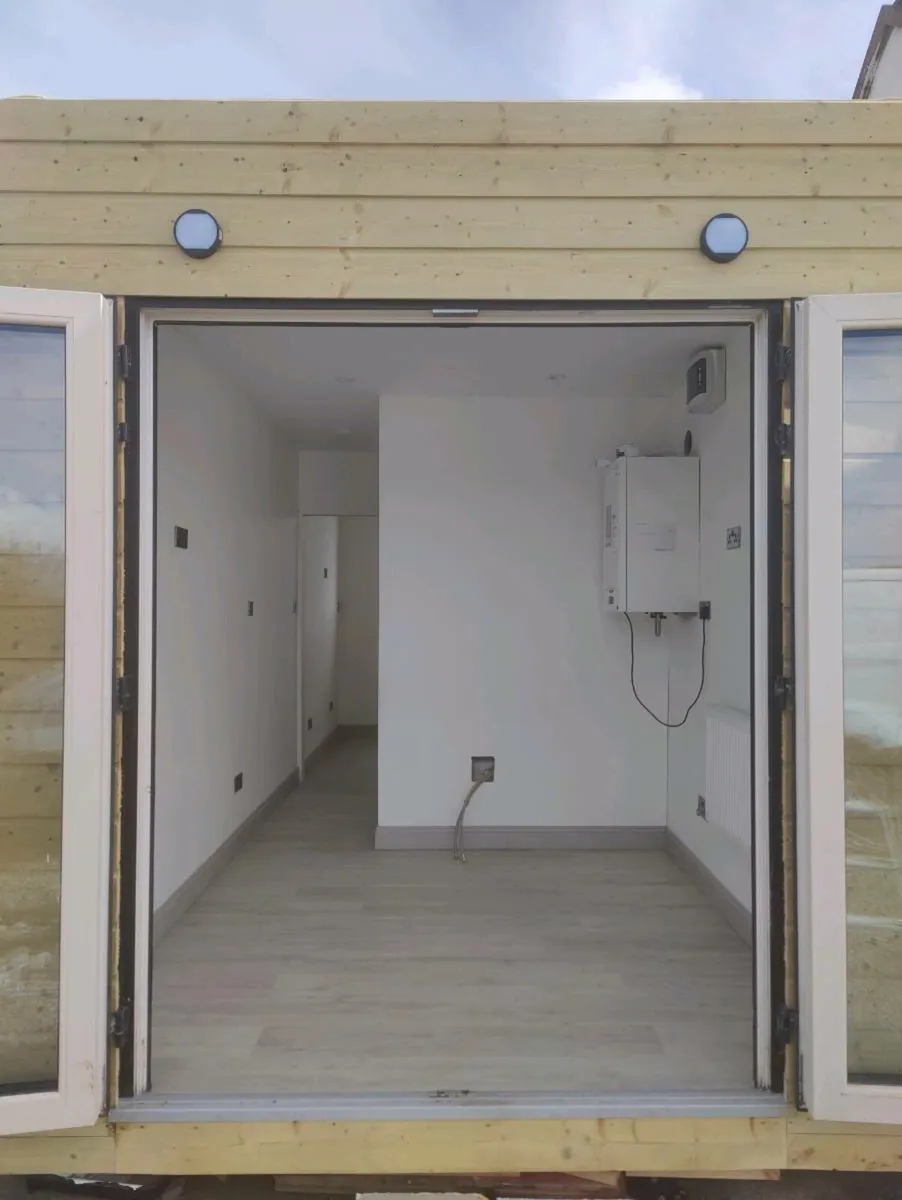 1 bedroom turn key home - Image 1