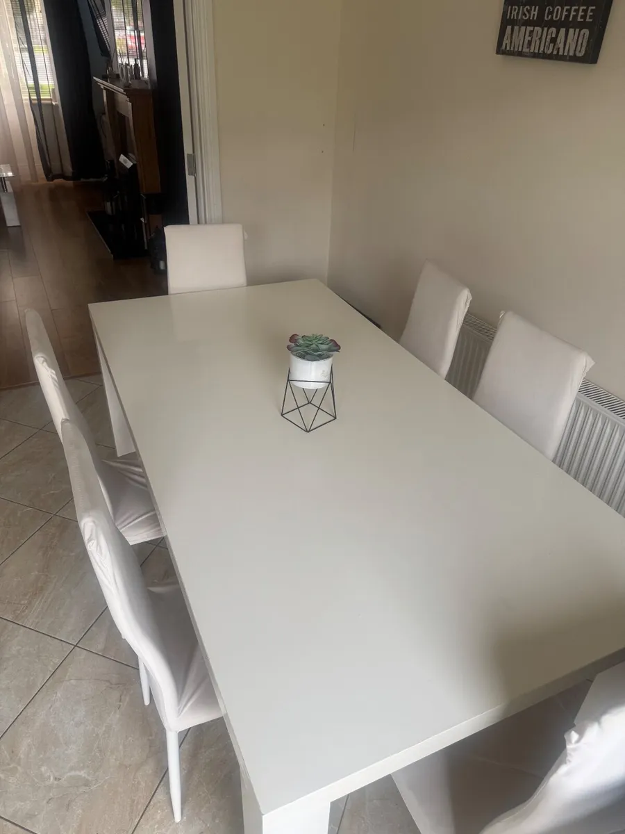 Table and cheirs - Image 4