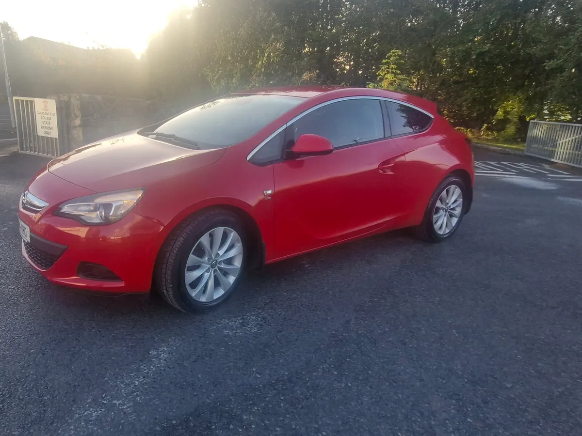 141 Opel Astra GTC SRI 1.7CDTI - Image 4
