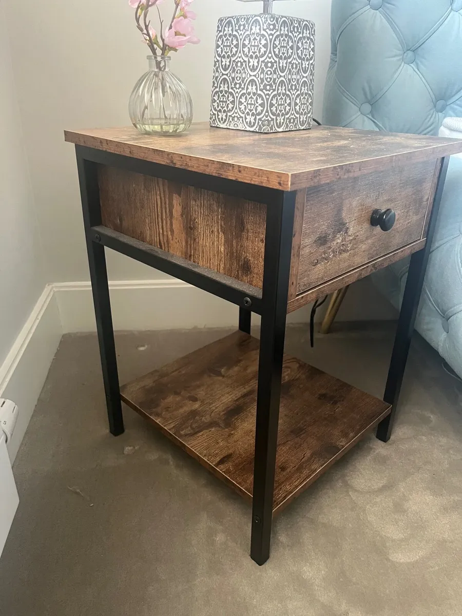 Bedside table - Image 3