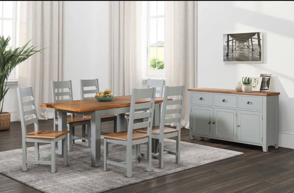 Capri Oak Extendable Dining Table - Brand New - Image 1