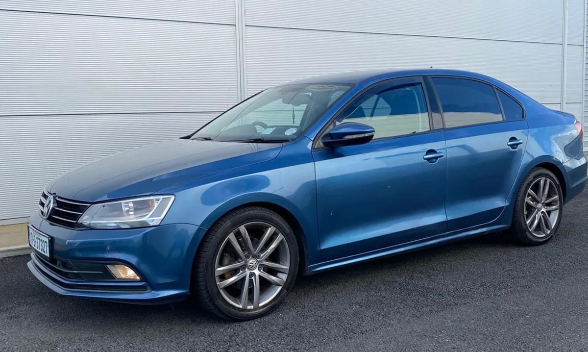 Volkswagen Jetta 2017 - Image 1