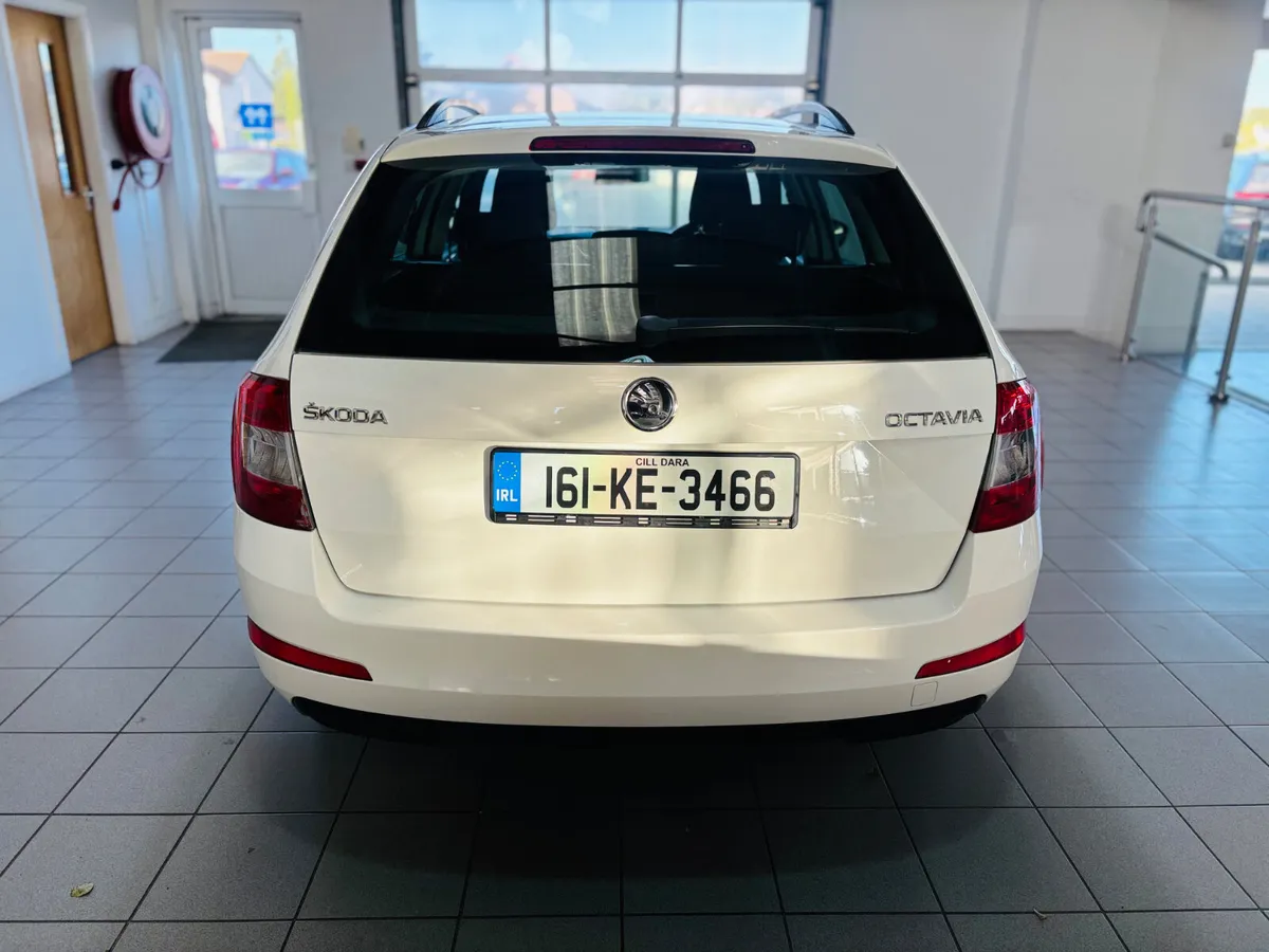 Skoda Octavia 2016 - Image 4