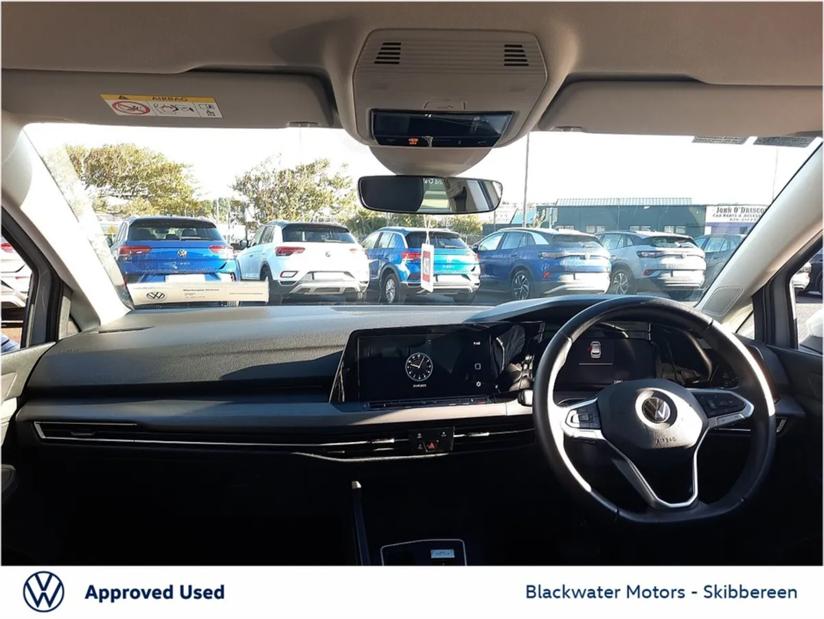 Volkswagen Golf 2.0TDI 115BHP STYLE DSG AUTOMATIC - Image 3