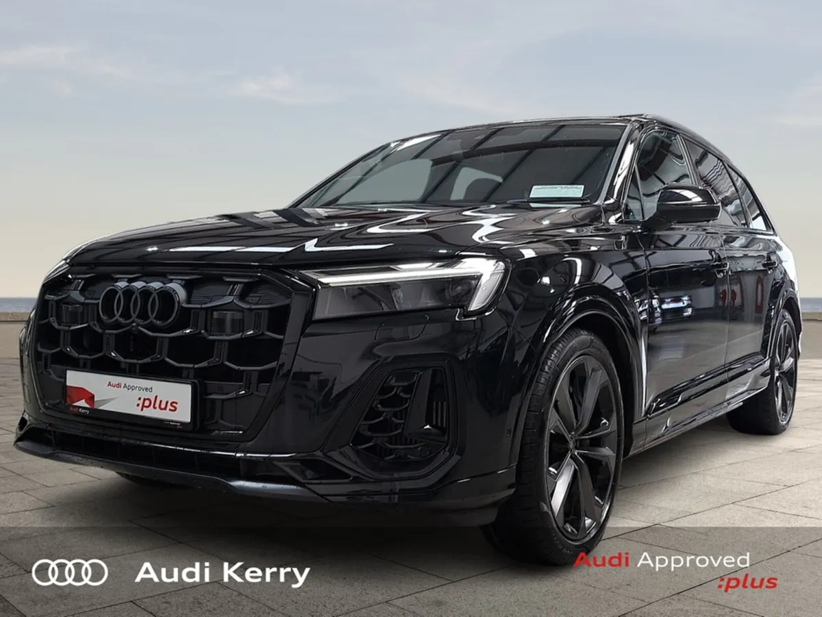 Audi Q7 55 TFSI E BLACK EDITION QUATTRO LOADED WIT - Image 3
