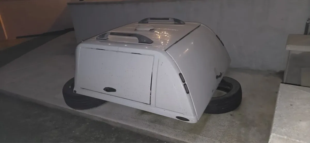 L200 Canopy - Image 2