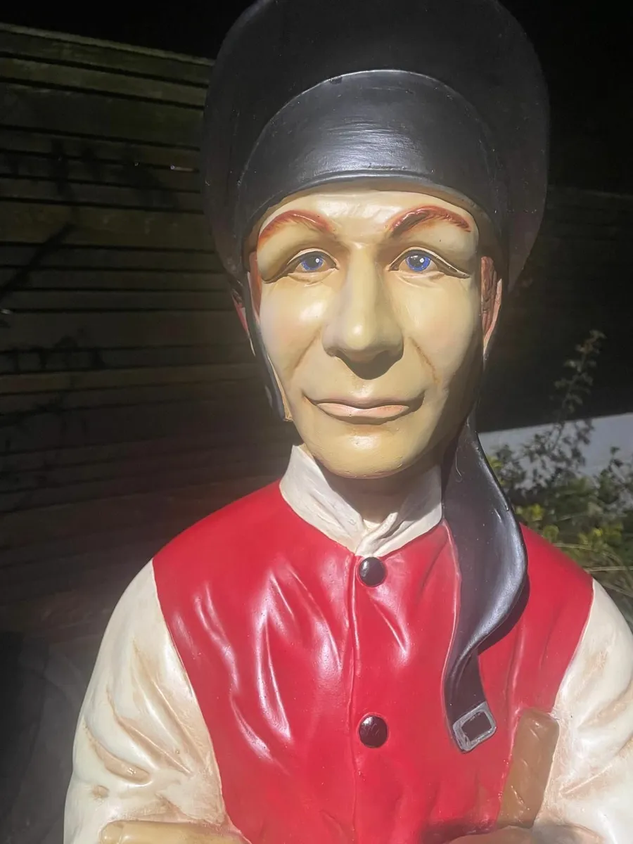 Props Figure "Jockey" - Image 1