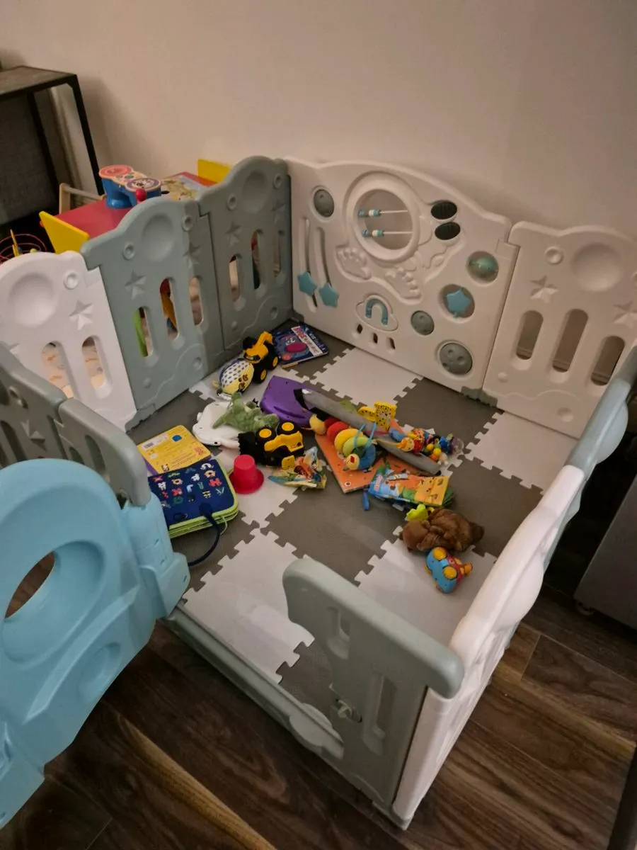 Playpen - Image 2