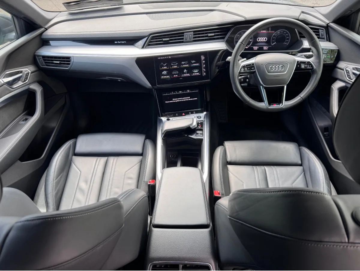 Audi e-tron 55 S LINE QUATTRO COUPE//SUPERB SPEC// - Image 4