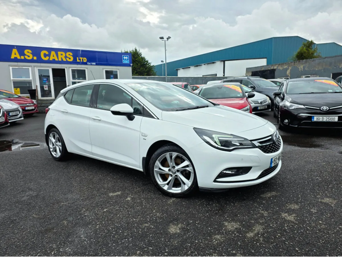 Opel Astra 1.6 CDTI SRI - Image 2