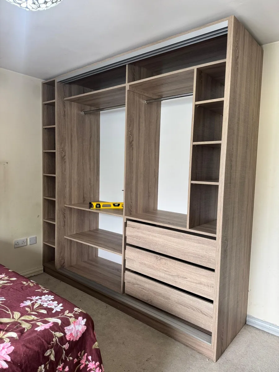 Wardrobe - Image 3