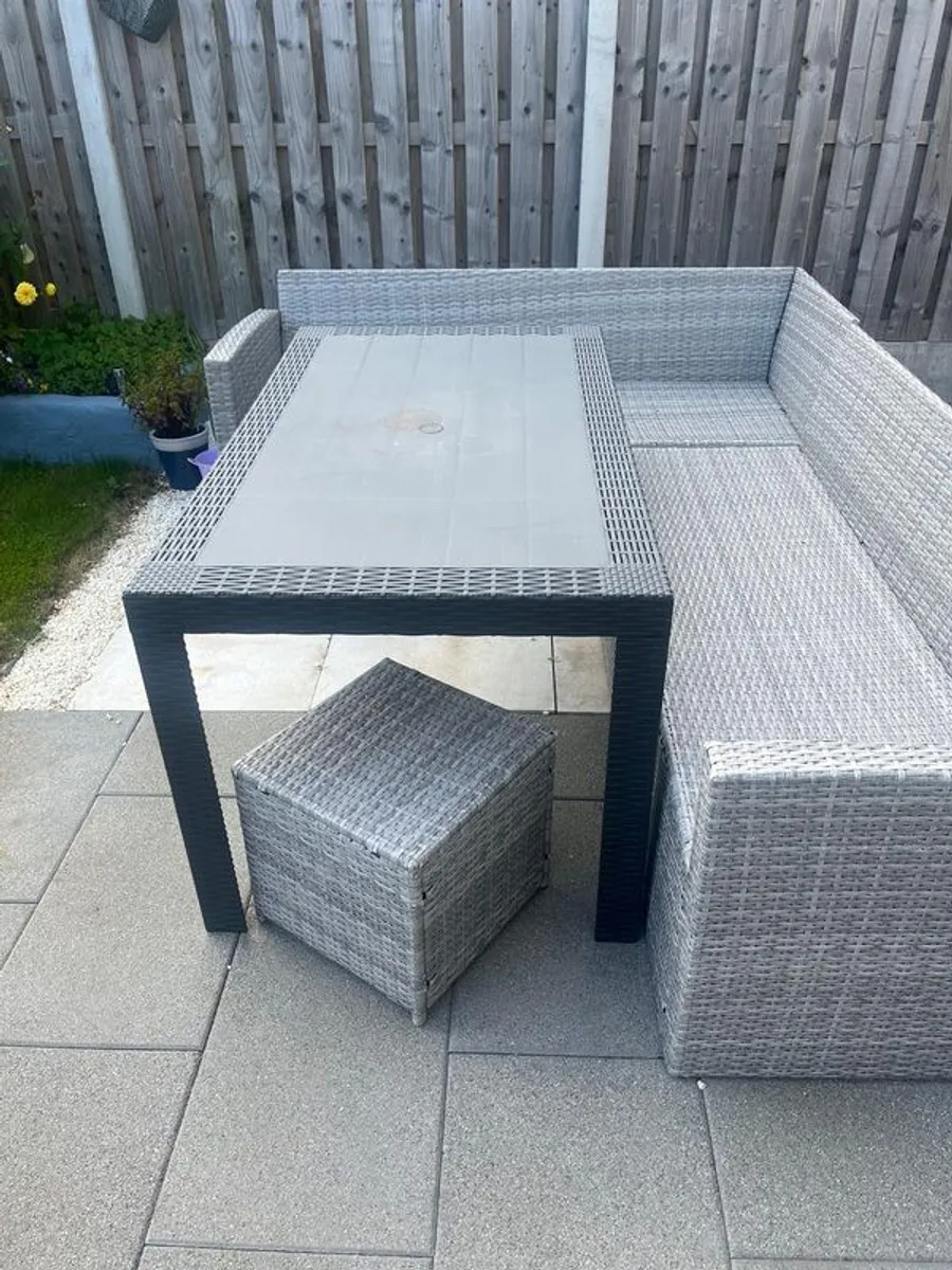 Outdoor L Seater Couch, Table and Stools. - Image 2