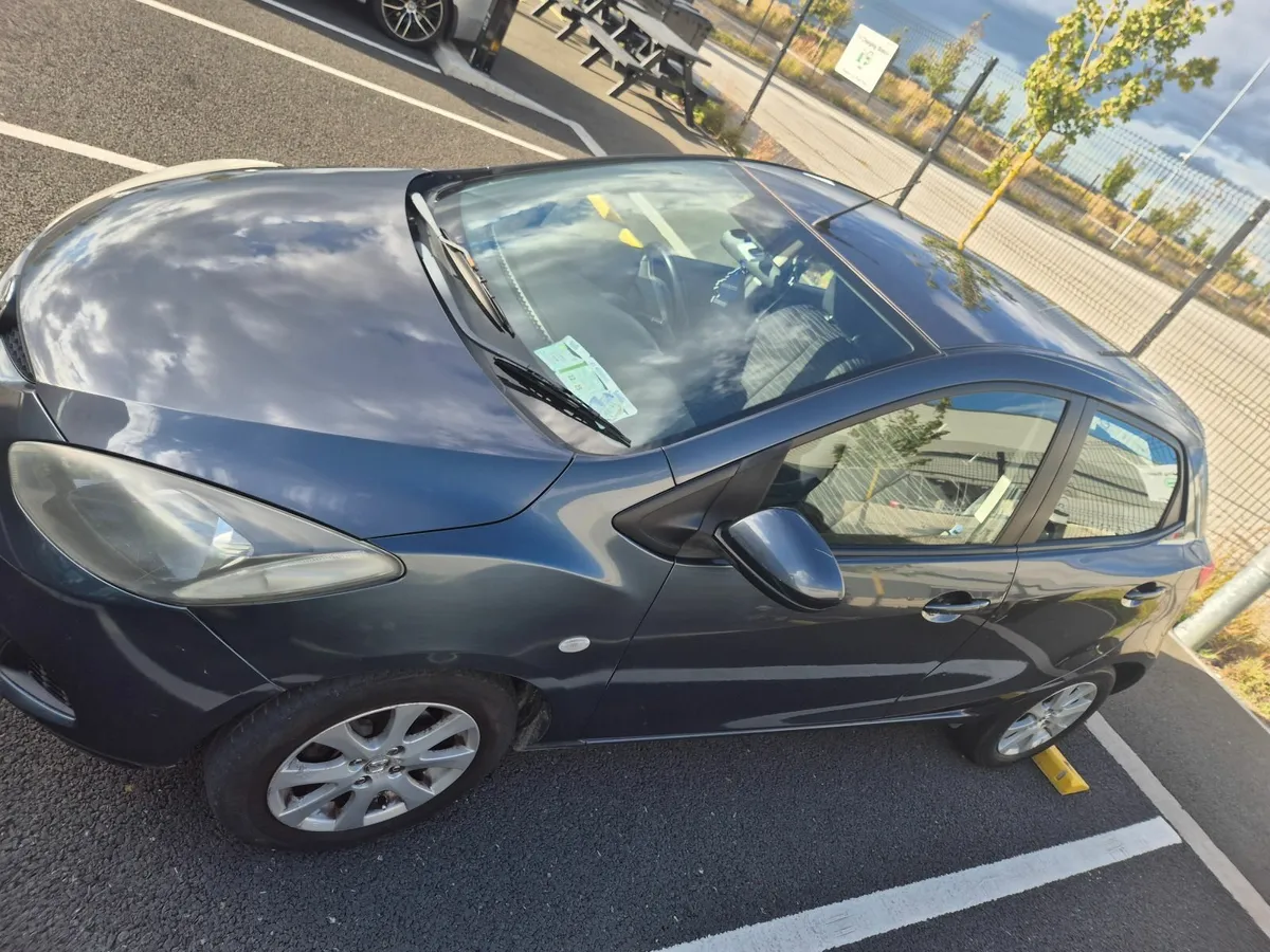 Mazda Mazda2 2010 - Image 1