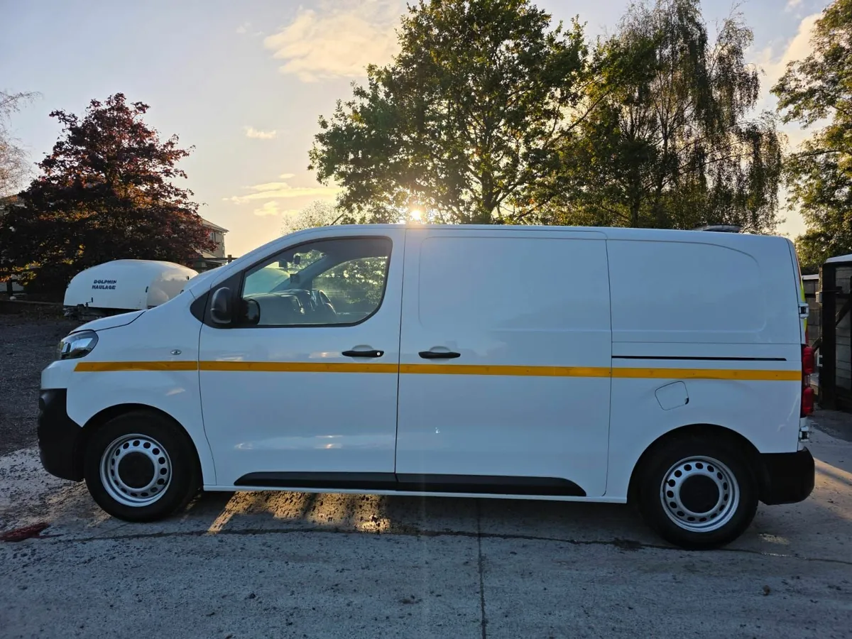 Citroen Dispatch Enterprise 2019 - 1.5 B/HDI - Image 2