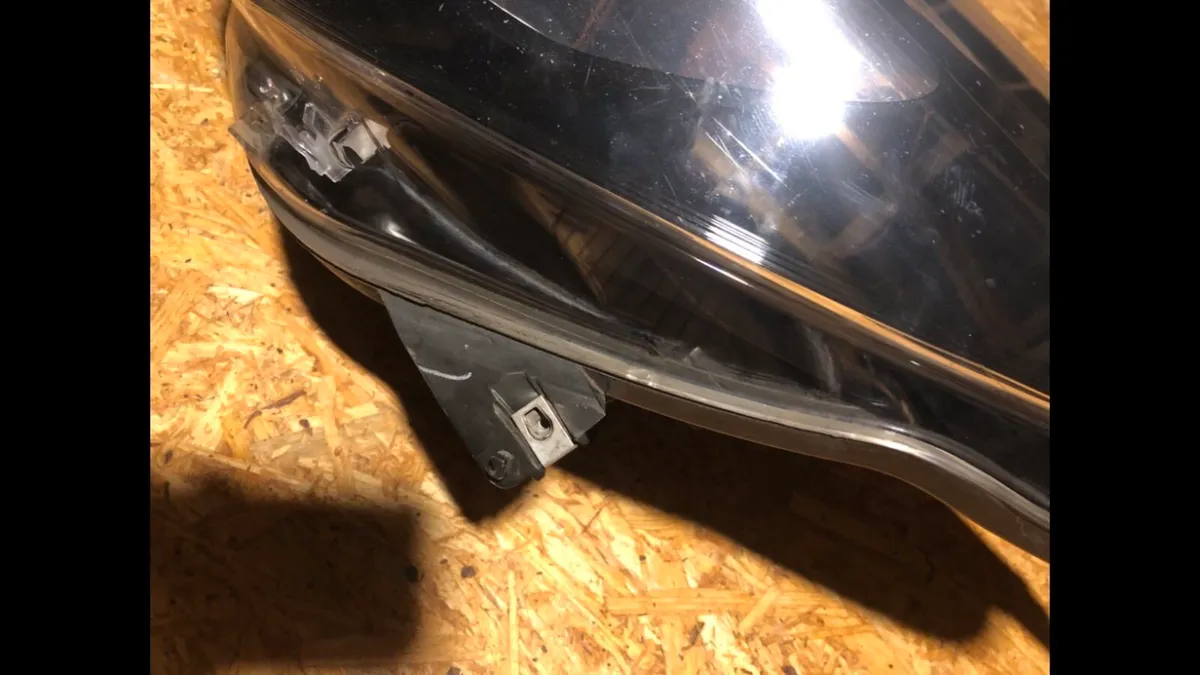 Insignia Headlight- Left hand Passenger side - Image 4