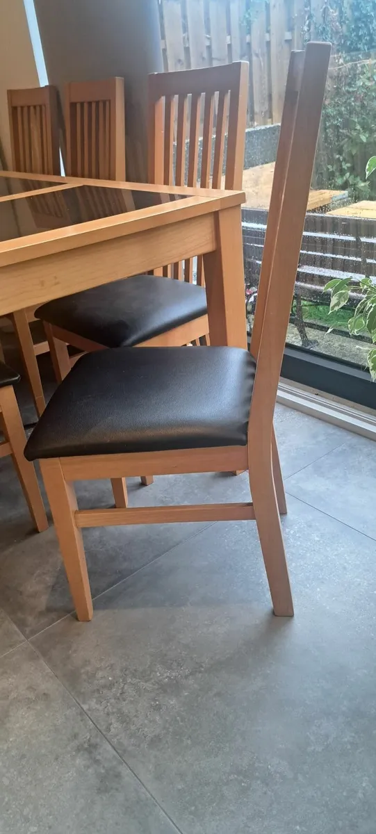 Dining table - Image 2