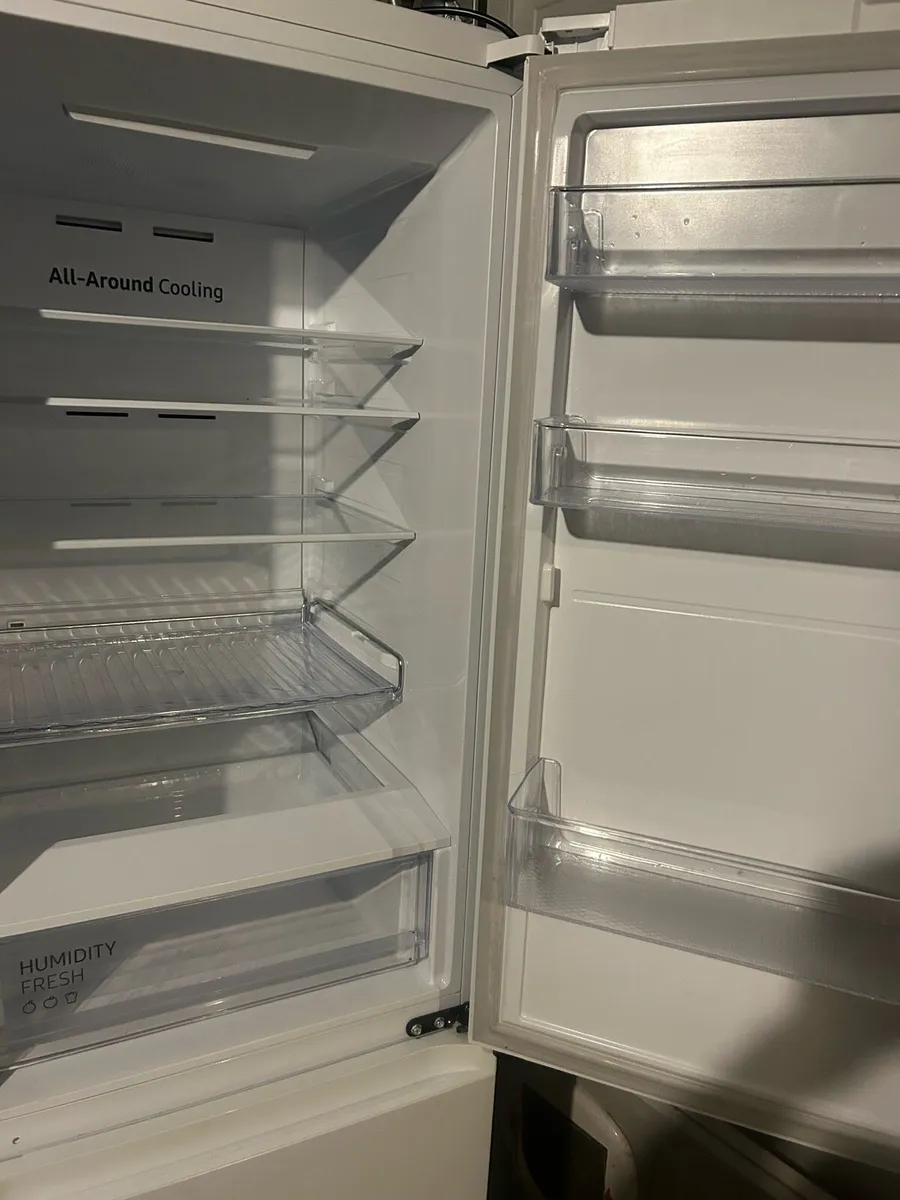Samsung Fridge Freezer - Image 1