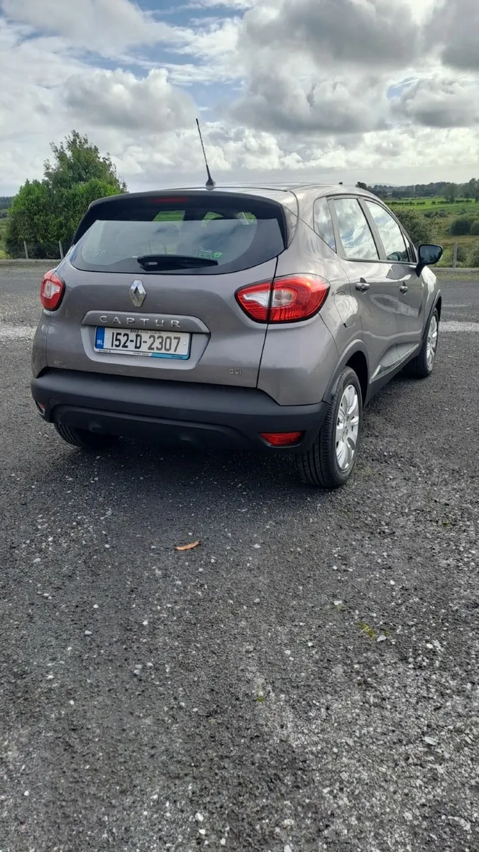 2015 Renault Captur 1.5 Diesel - €4,850 - Image 3