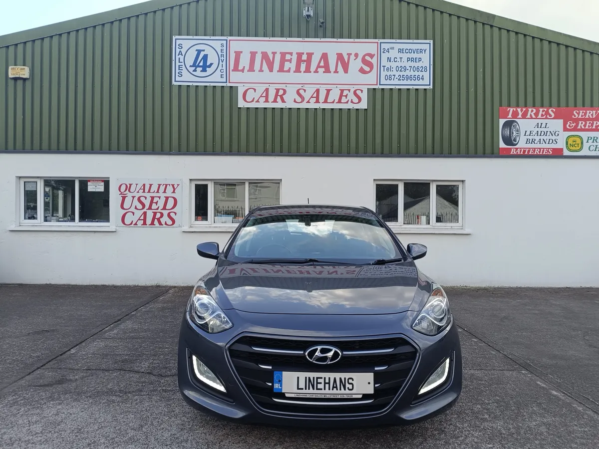 Hyundai i30 1.6 CRDI, LOW MILES! 85K! - Image 2