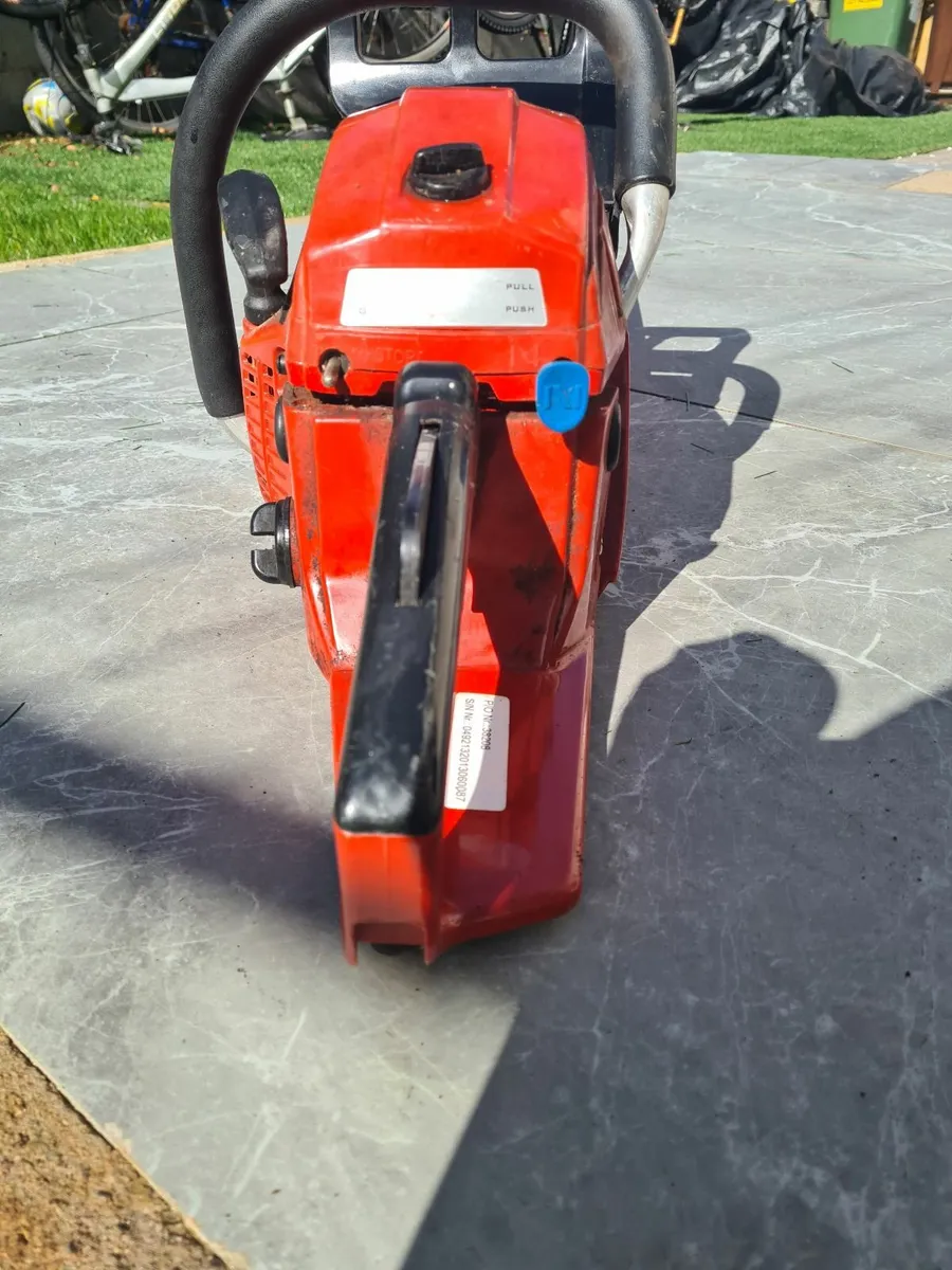 Pro plus chainsaw - Image 2