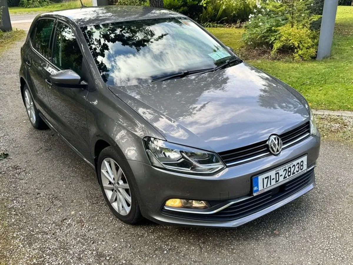 2017 Volkswagen Polo - Image 1