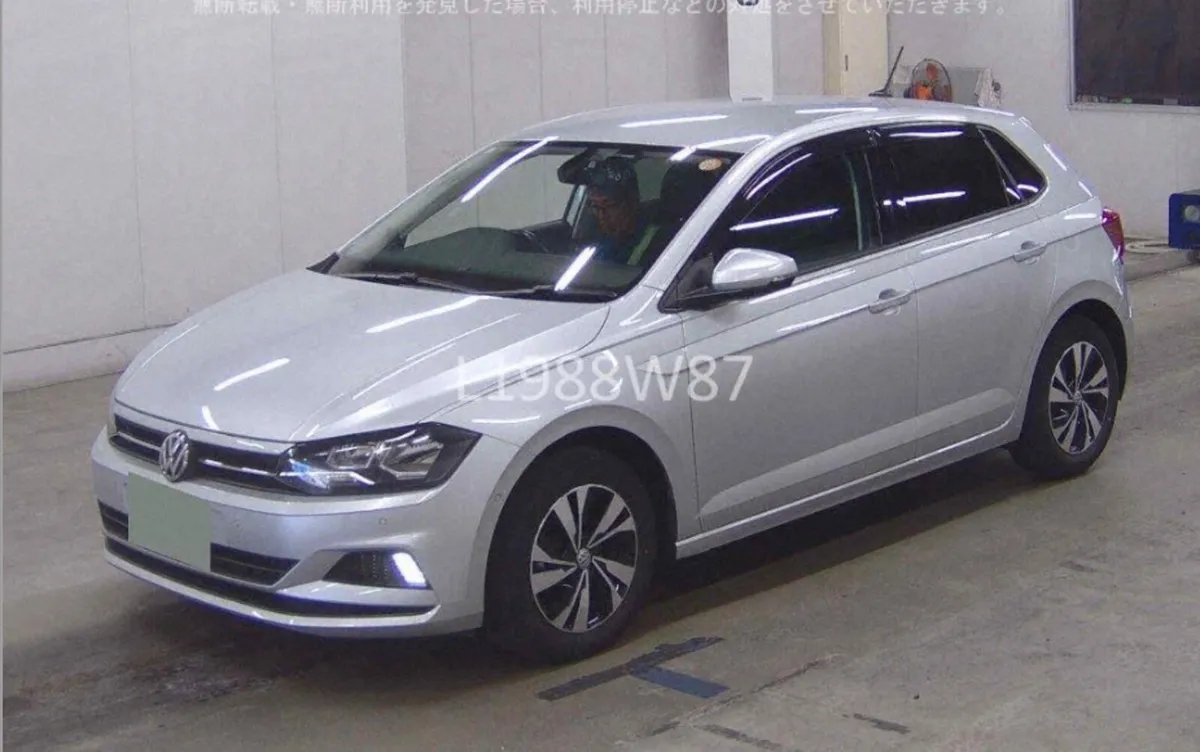 Volkswagen Polo 2018 NEW SHAPE,1.0 Automatic - Image 3