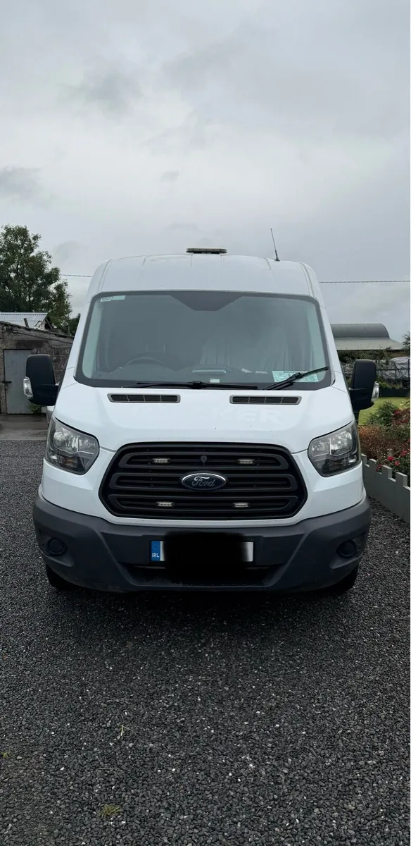 Ford Transit - Image 2