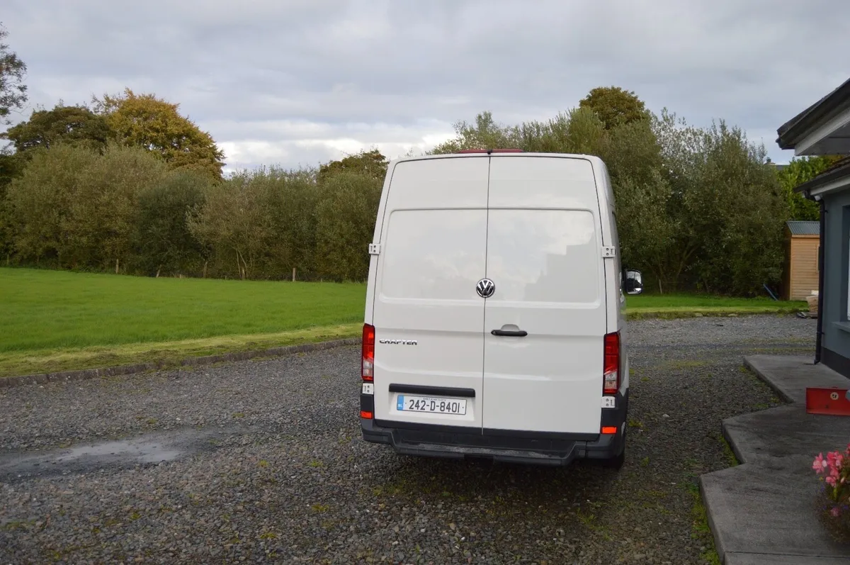 Volkswagen Crafter MWB Hi-roof - Image 3