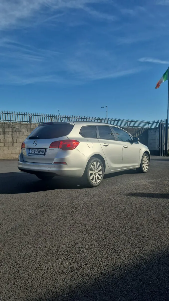 Opel Astra - Image 4