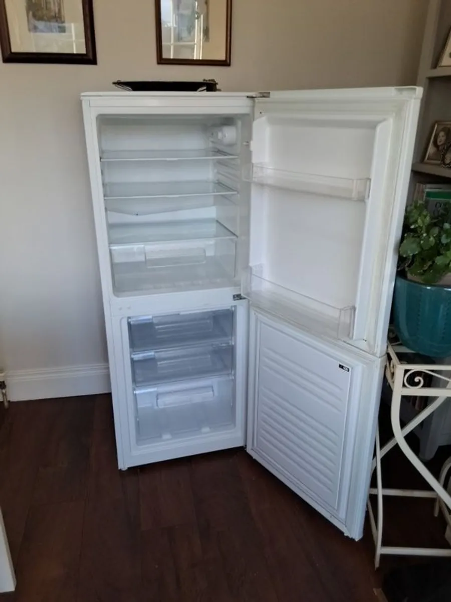 Fridge freezer A+ - Image 2