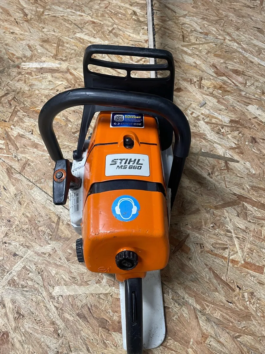 Immaculate STIHL ms660 36inch chainsaw - Image 2