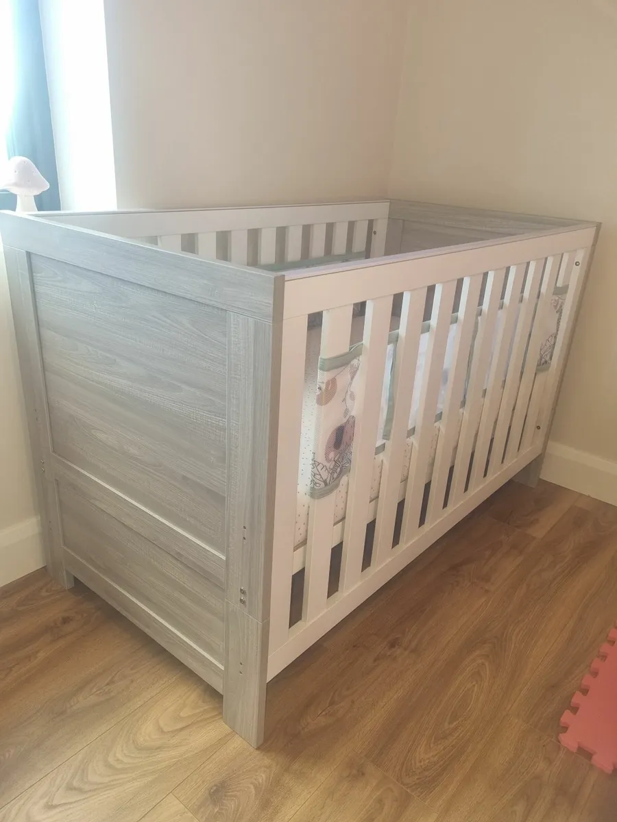 Cot bed Nika Grey wash and white colour - Image 1
