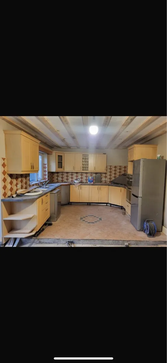Solid wood kitchen