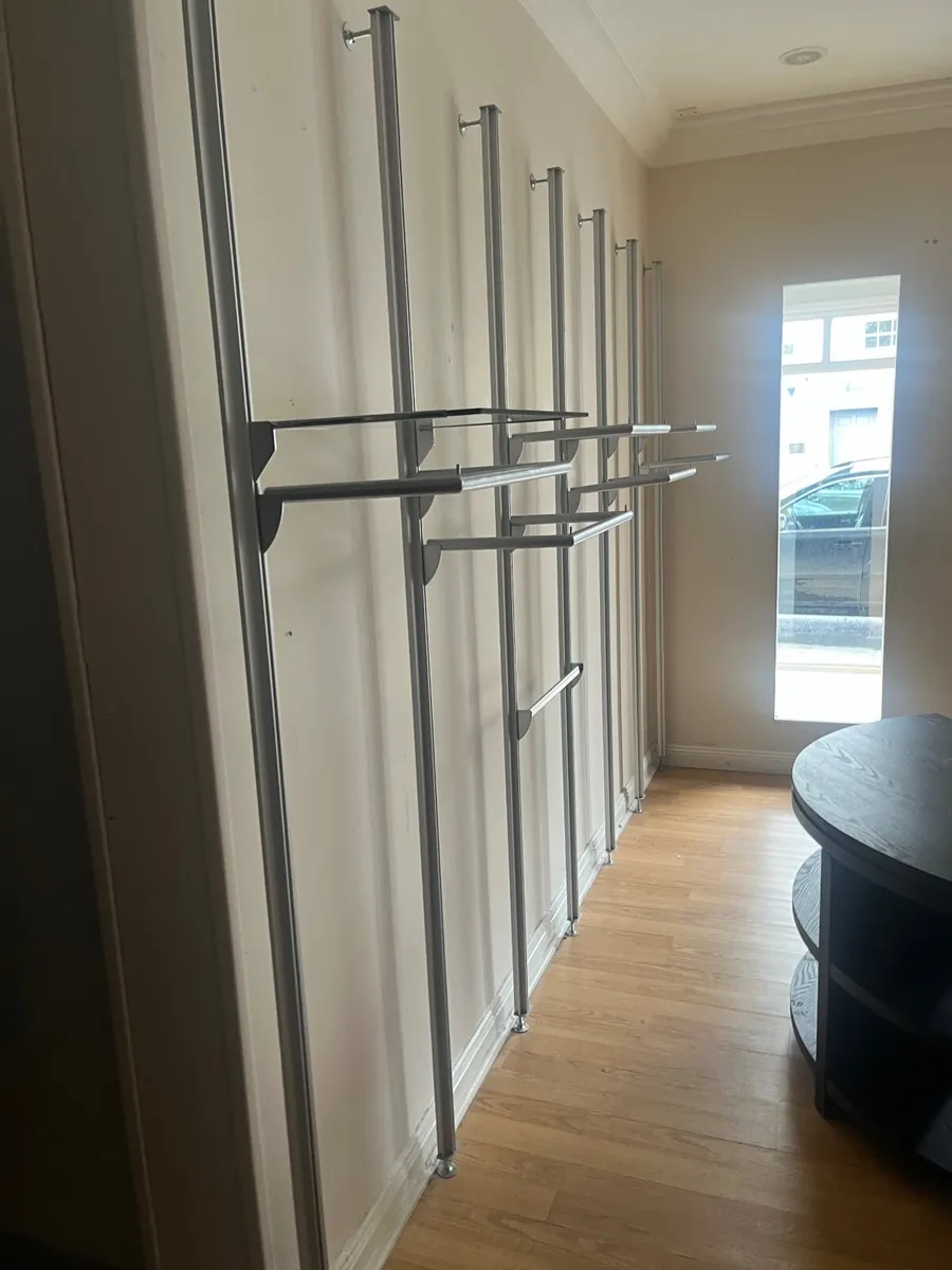 Shop cloths rails and displays - Image 3