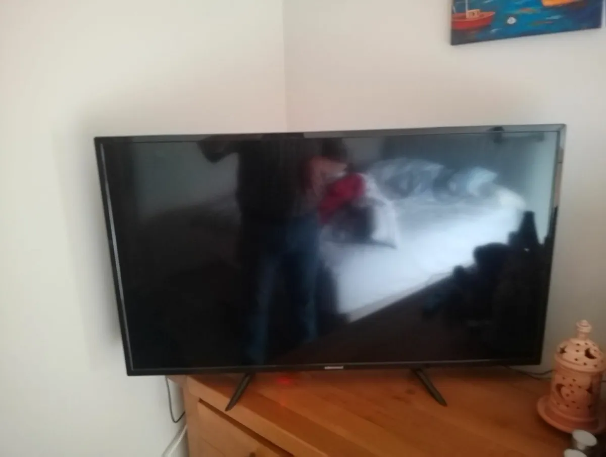 40 inch tv - Image 2