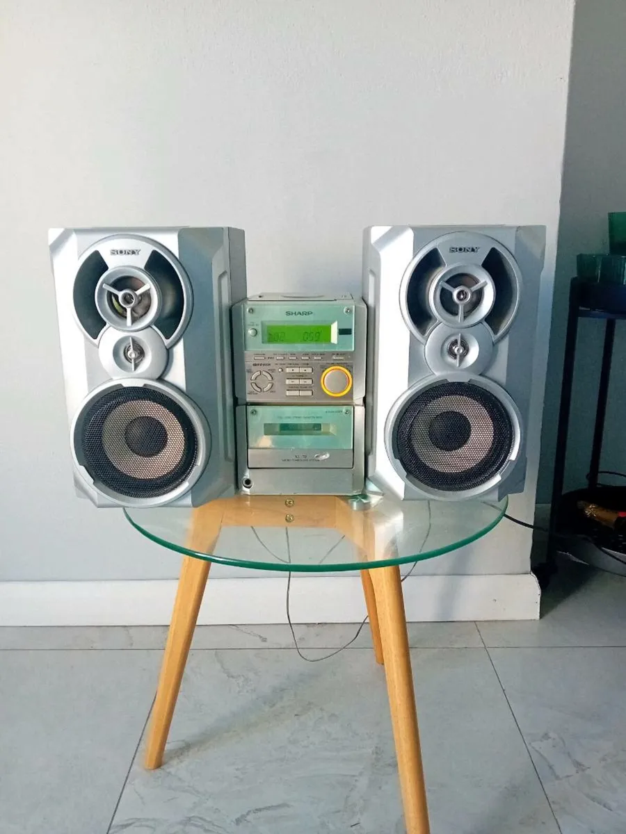 Sharp  stereo  system - Image 2