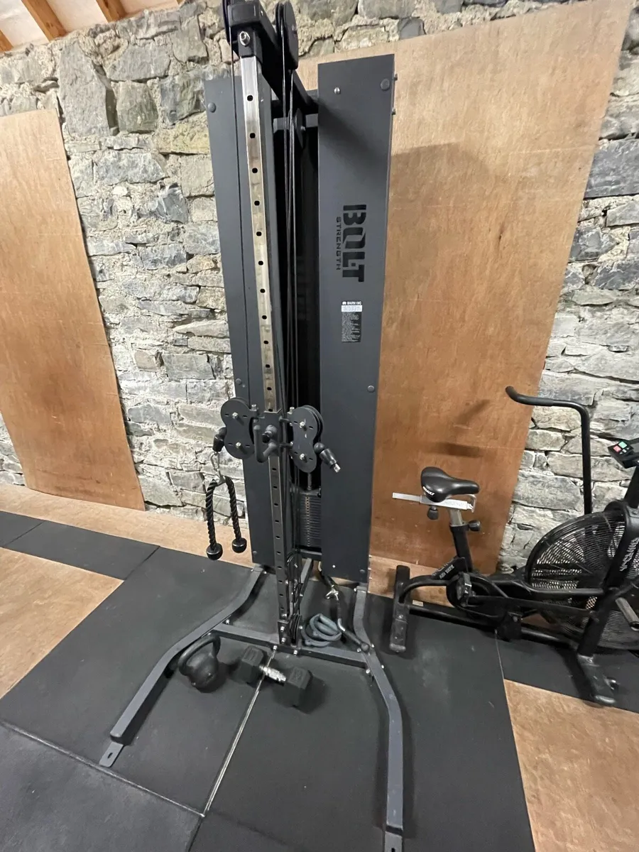 Gym Pull machine - Image 1