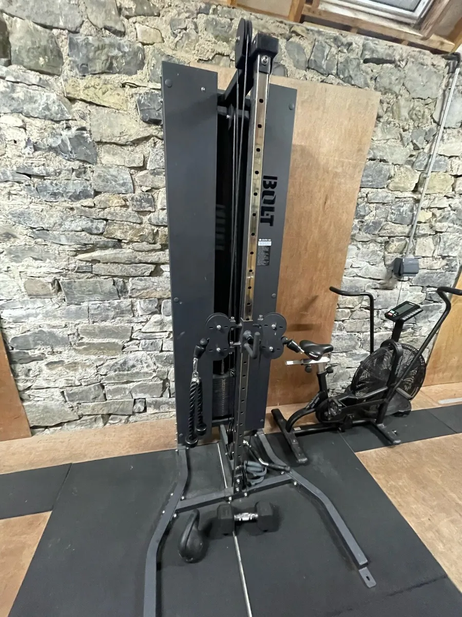 Gym Pull machine - Image 3