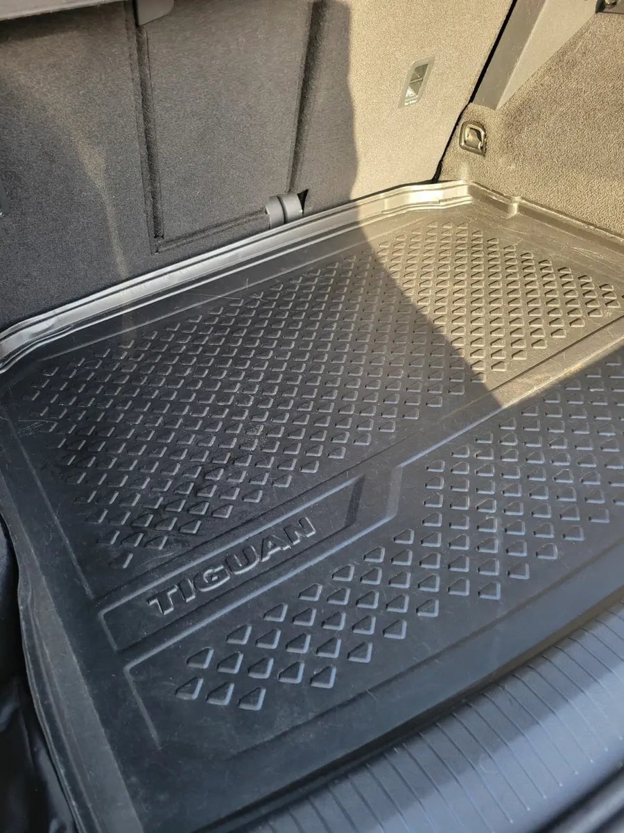 Volkswagen Tiguan 2021 - Image 3