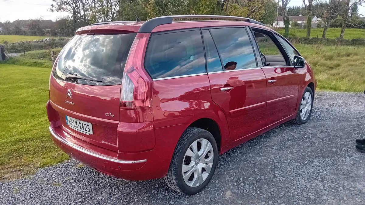 Citroen C4 Picasso 2013 PLATINIUM - Image 3