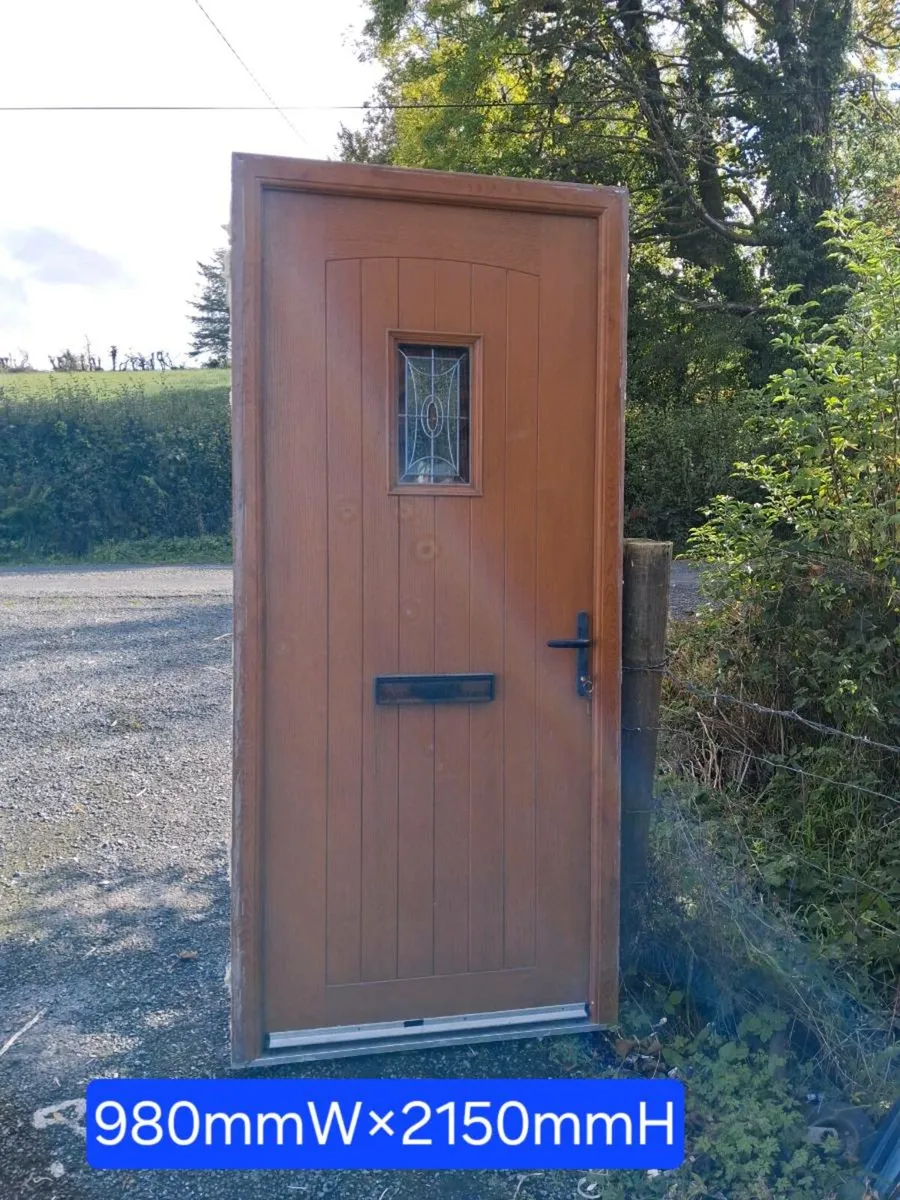 COMPOSITE DOOR