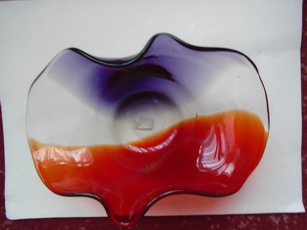 Coloured glass bowl, Home decor, Bowl - Image 3