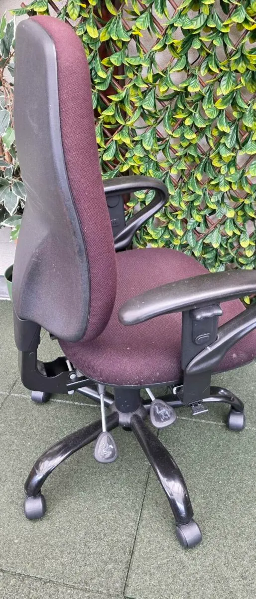 Office Chair - Image 2