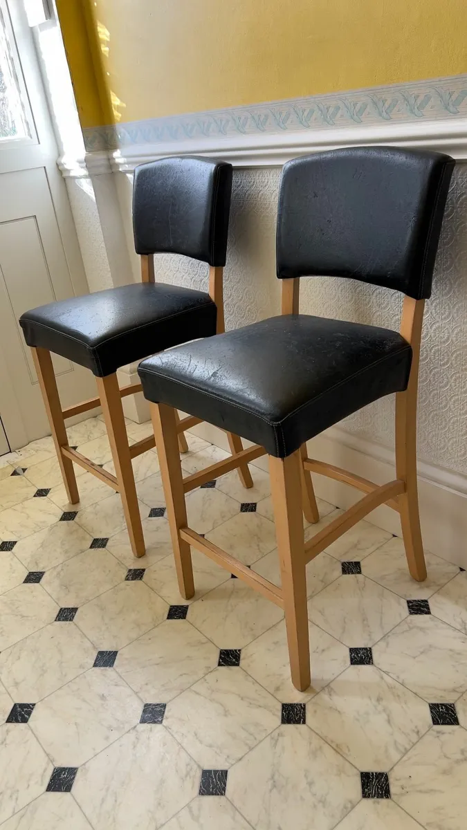 bar stools - Image 1